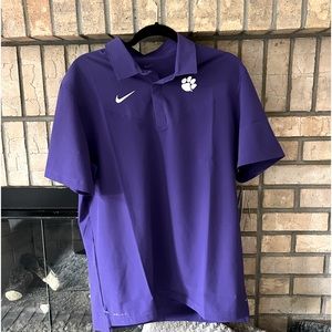 Nike polo lightweight water resistant shirt white paw 🐾 print